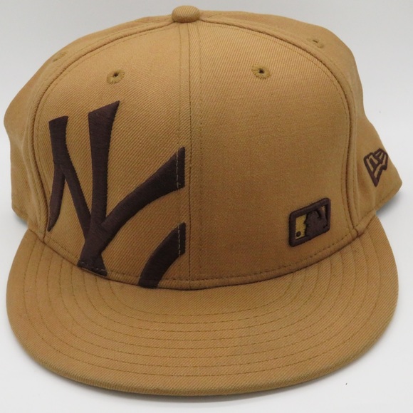 NEW ERA 59Fifty: Authentic New York Yankee Fitted Hat | 7 1/2 | Light Brown - Picture 1 of 3